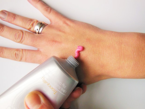 FreshBeautyFix-Cloud9-Tranquility-Soothing-Cream-Formula