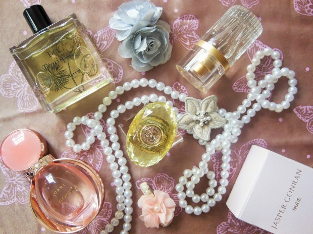 FreshBeautyFix-Fragrance-review-from-rose-to-tea-flatlay