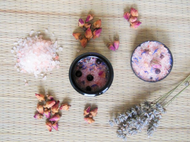 Felicity McDonald Organics bath salts