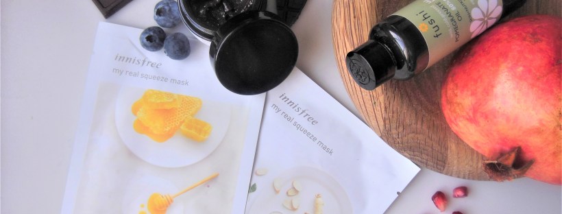 Food and skincare flatlay