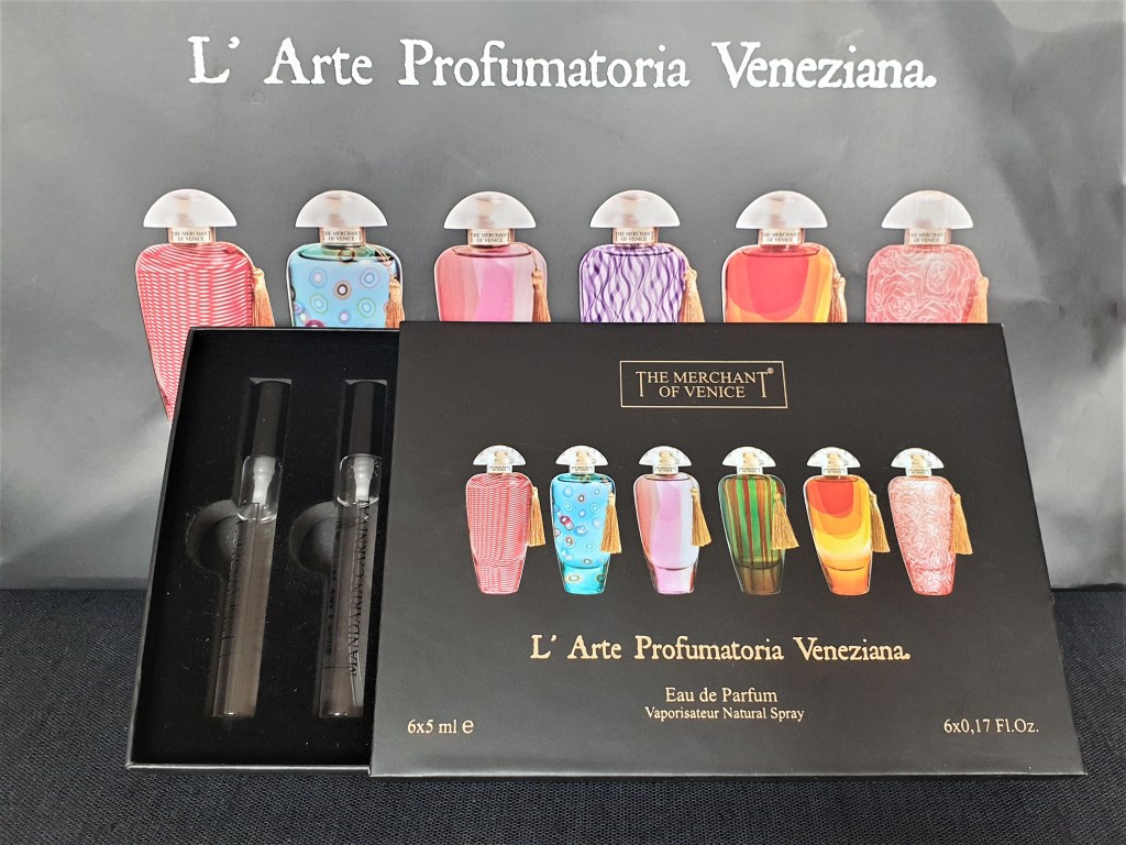 Perfume discovery set