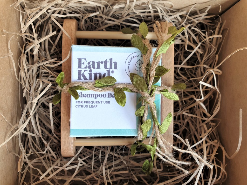 Earth Kind shampoo bar